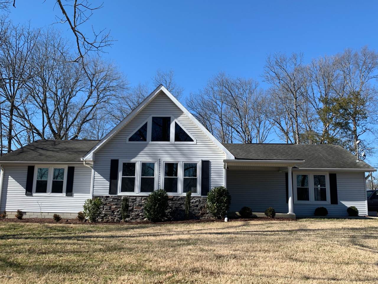 143 Lane Dr - Photo 1
