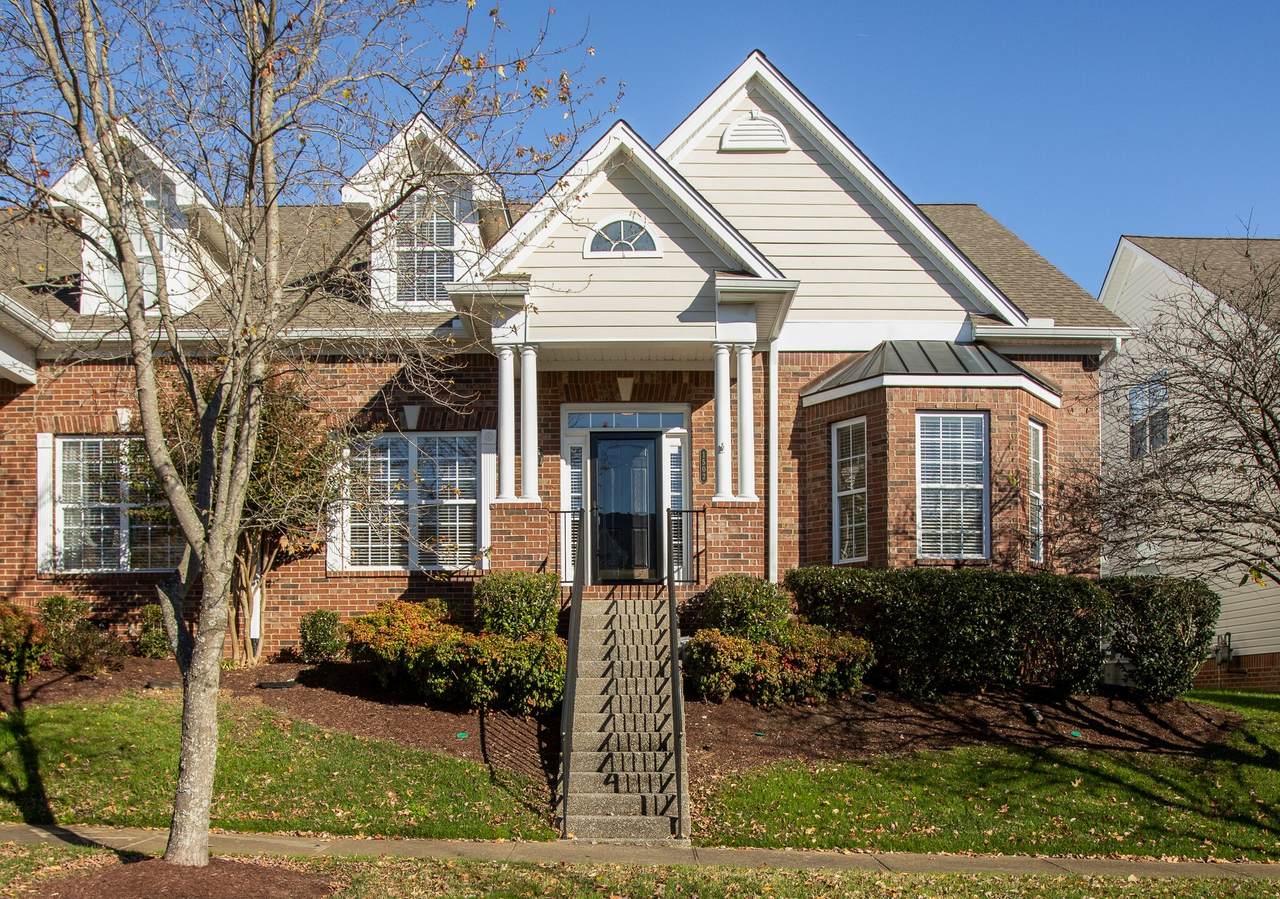 1502 Decatur Circle - Photo 1