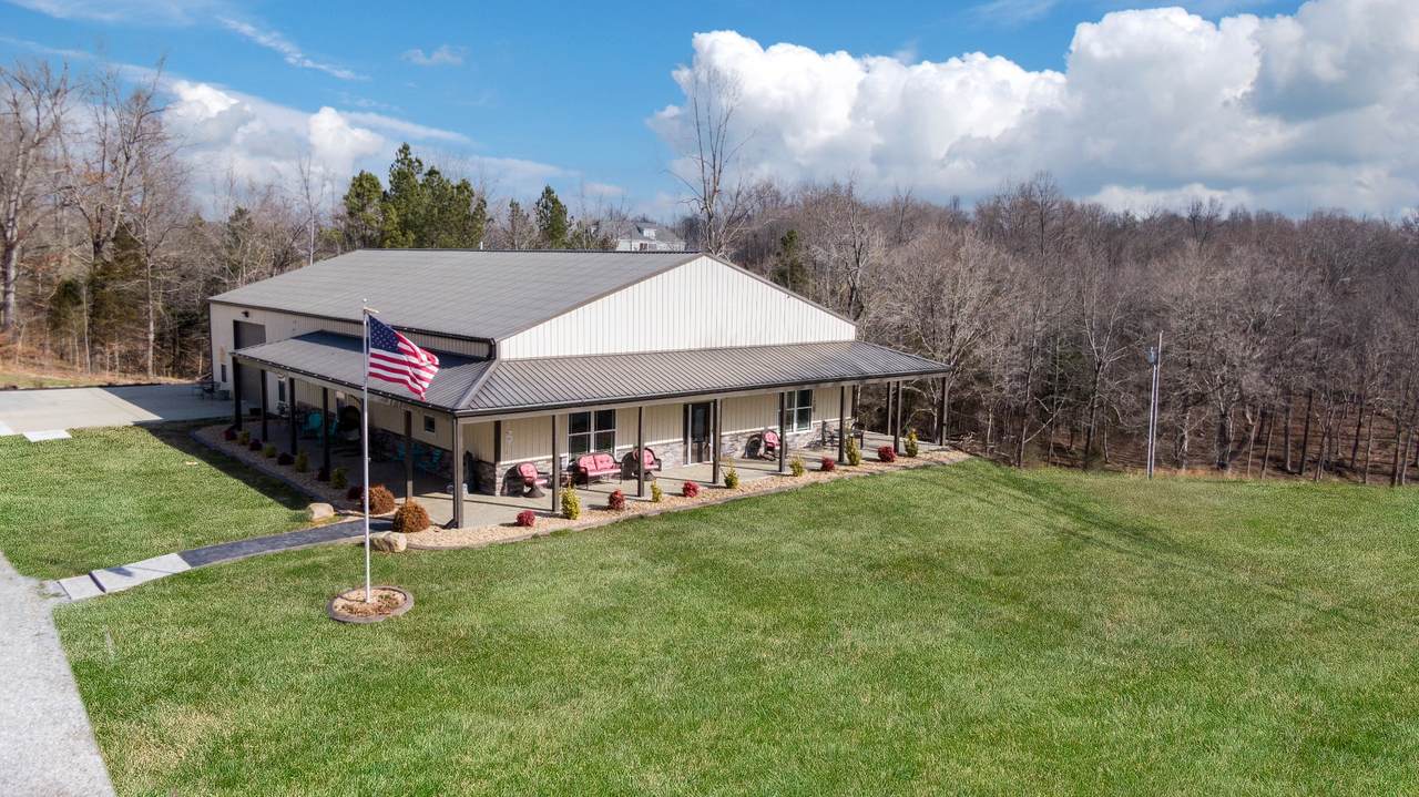 628 Hillview Road - Photo 1