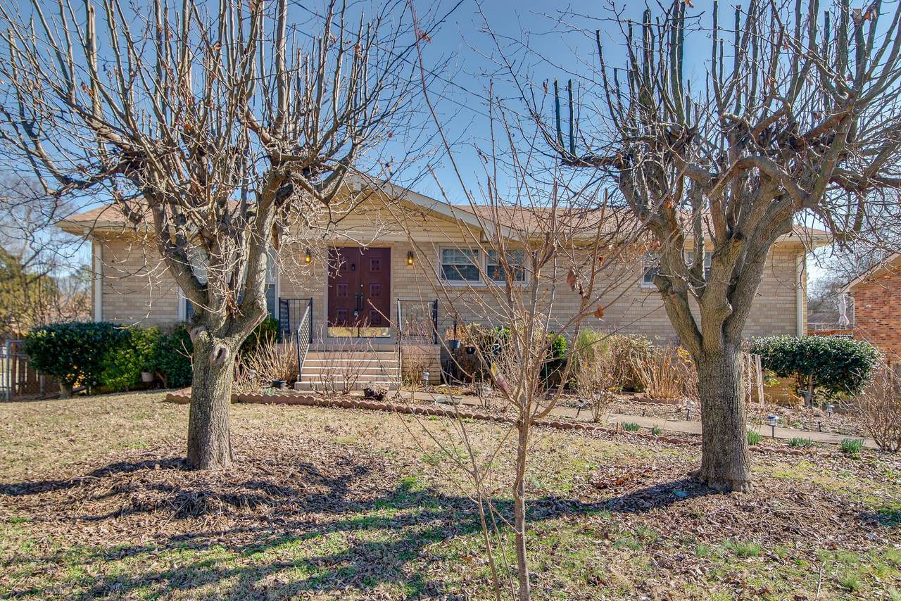 214 Sailboat Dr - Photo 1