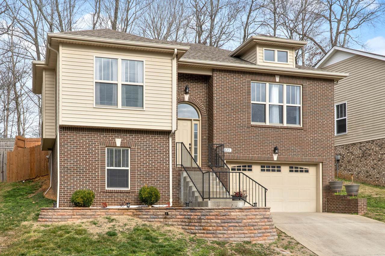 625 Hidden Valley Dr - Photo 1