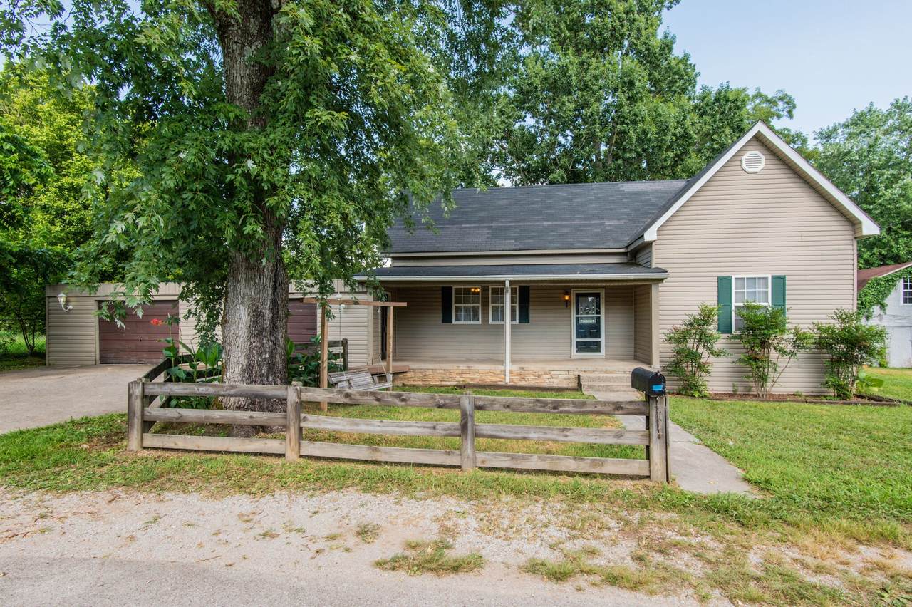 226 Higdon St - Photo 1