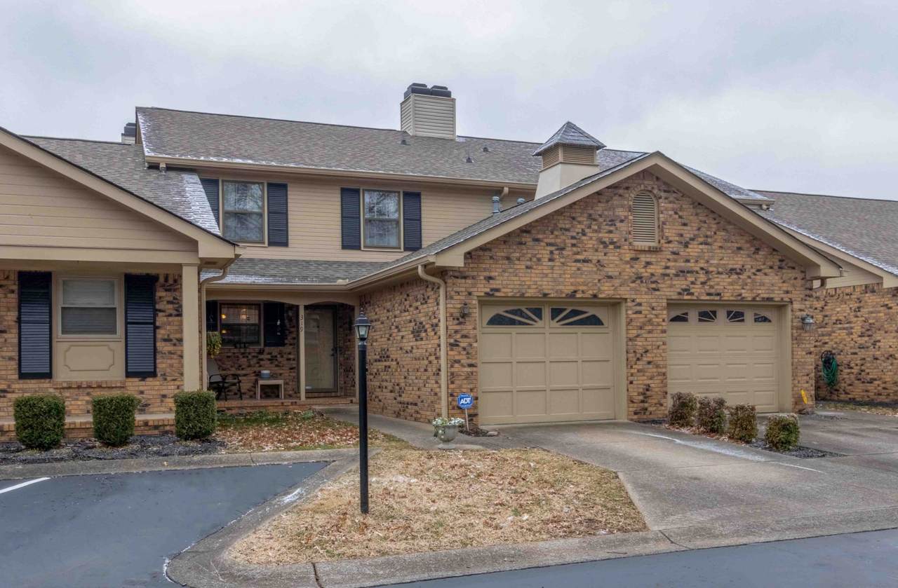 319 Kingswood Ct - Photo 1