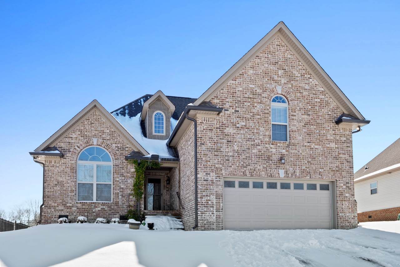804 Tanager Pl - Photo 1