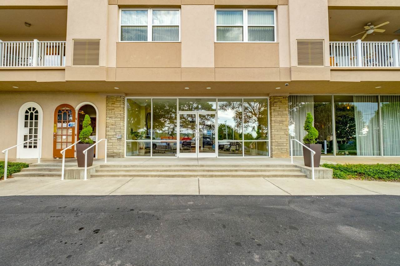 3415 West End Ave - Photo 1