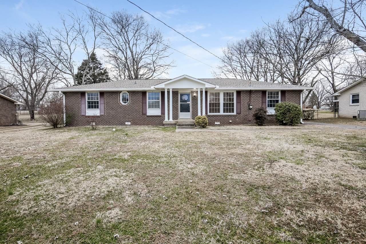 149 Gates Dr - Photo 1