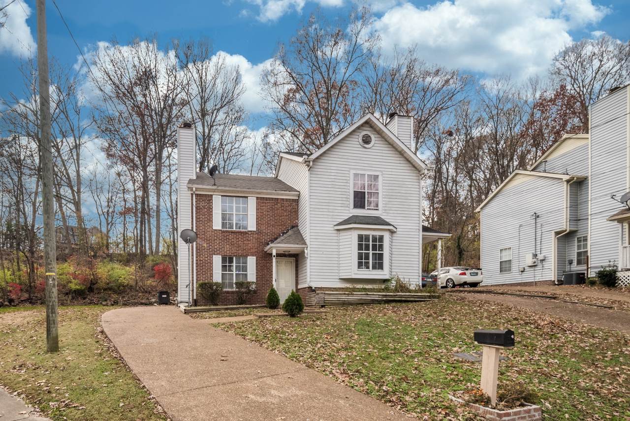 954 Strand Fleet Dr - Photo 1