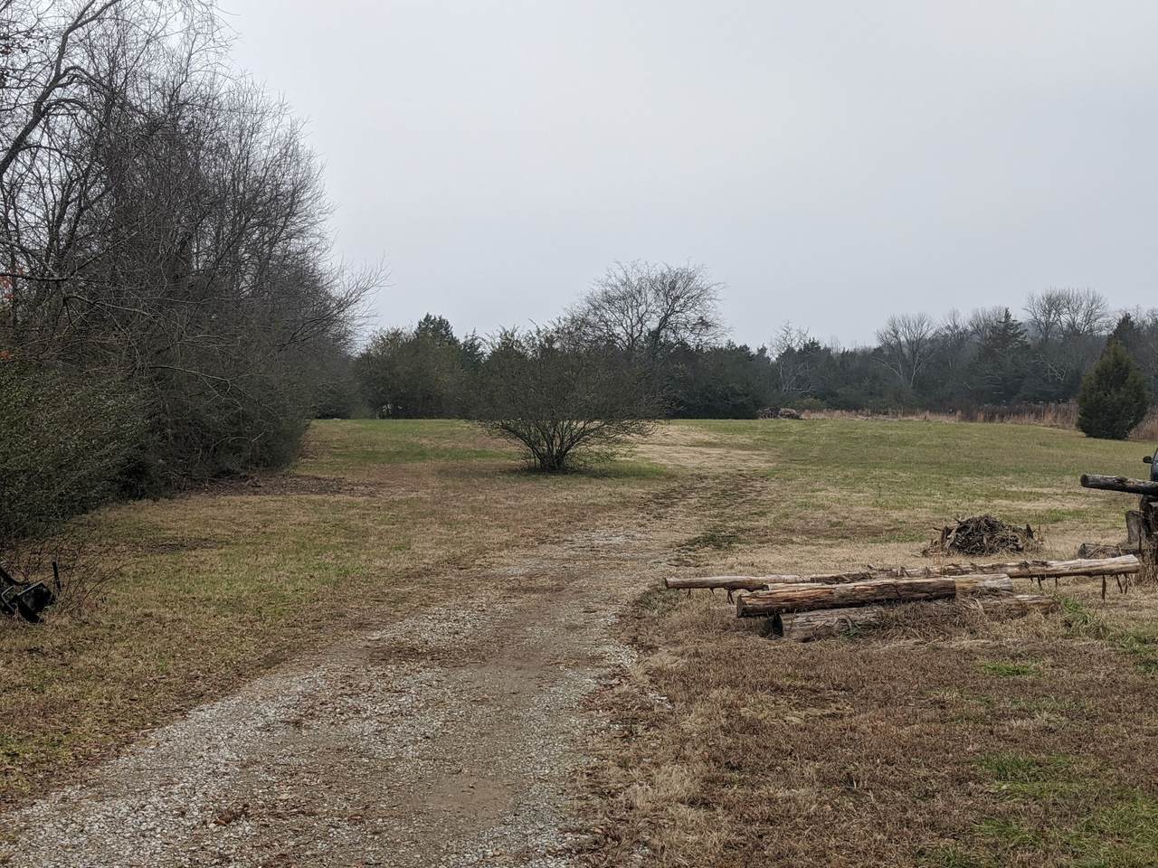3452 Knight Dr - Photo 1