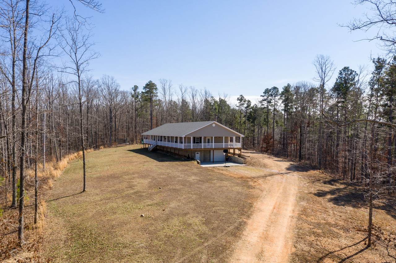 180 Indian Creek Rd - Photo 1