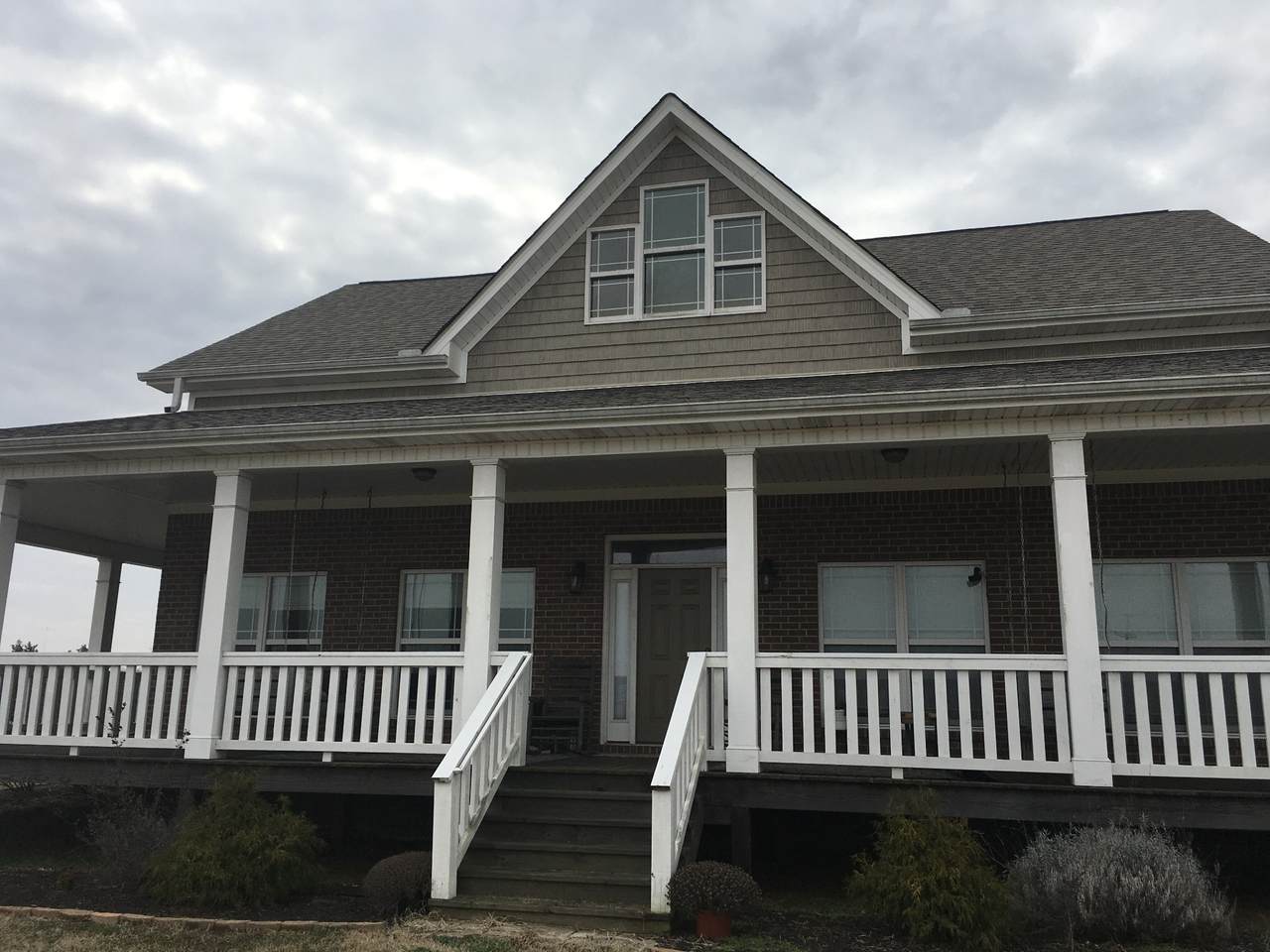 6718 Stewarts Ferry Pike - Photo 1