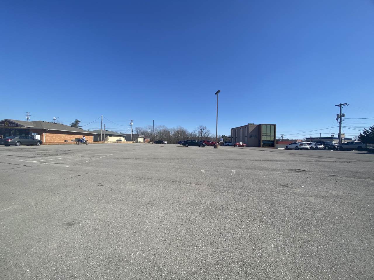 1724 Memorial Dr - Photo 1
