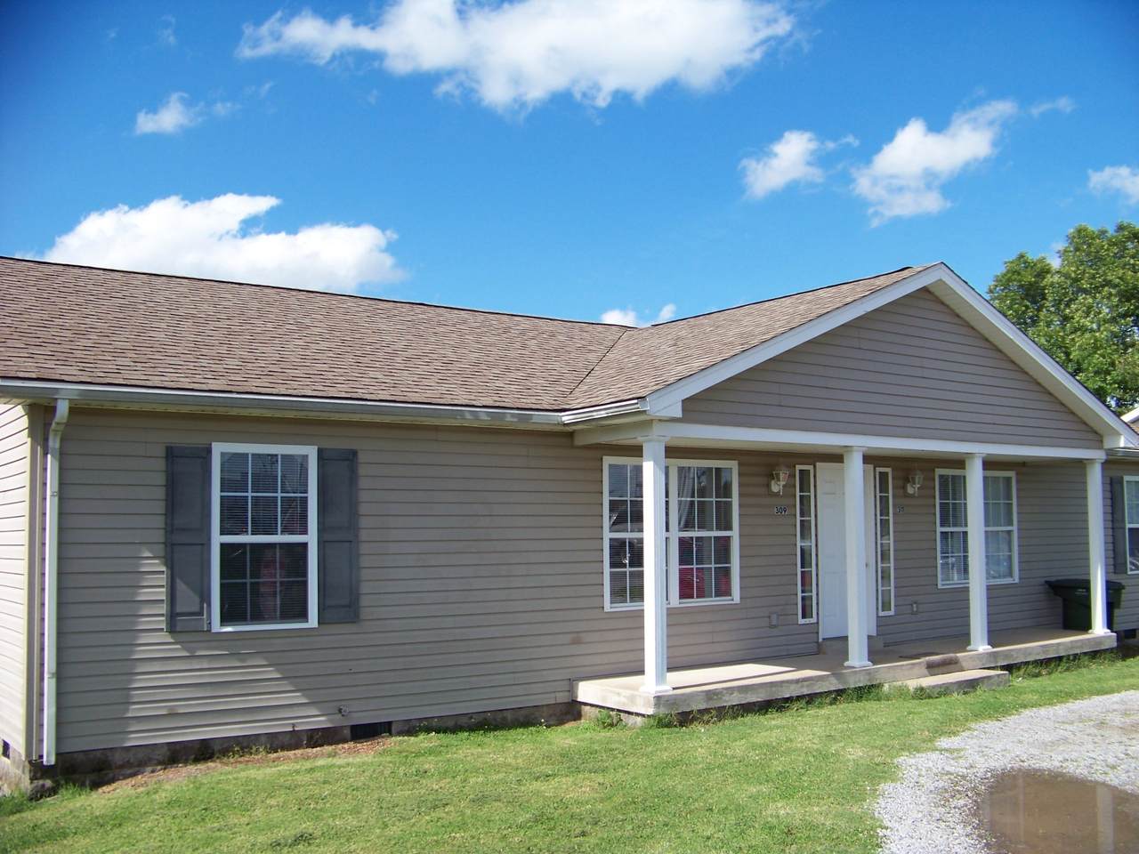 311 Reid Rd - Photo 1