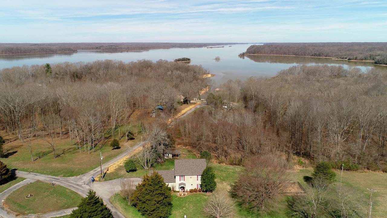 10 Cherokee Dr - Photo 1