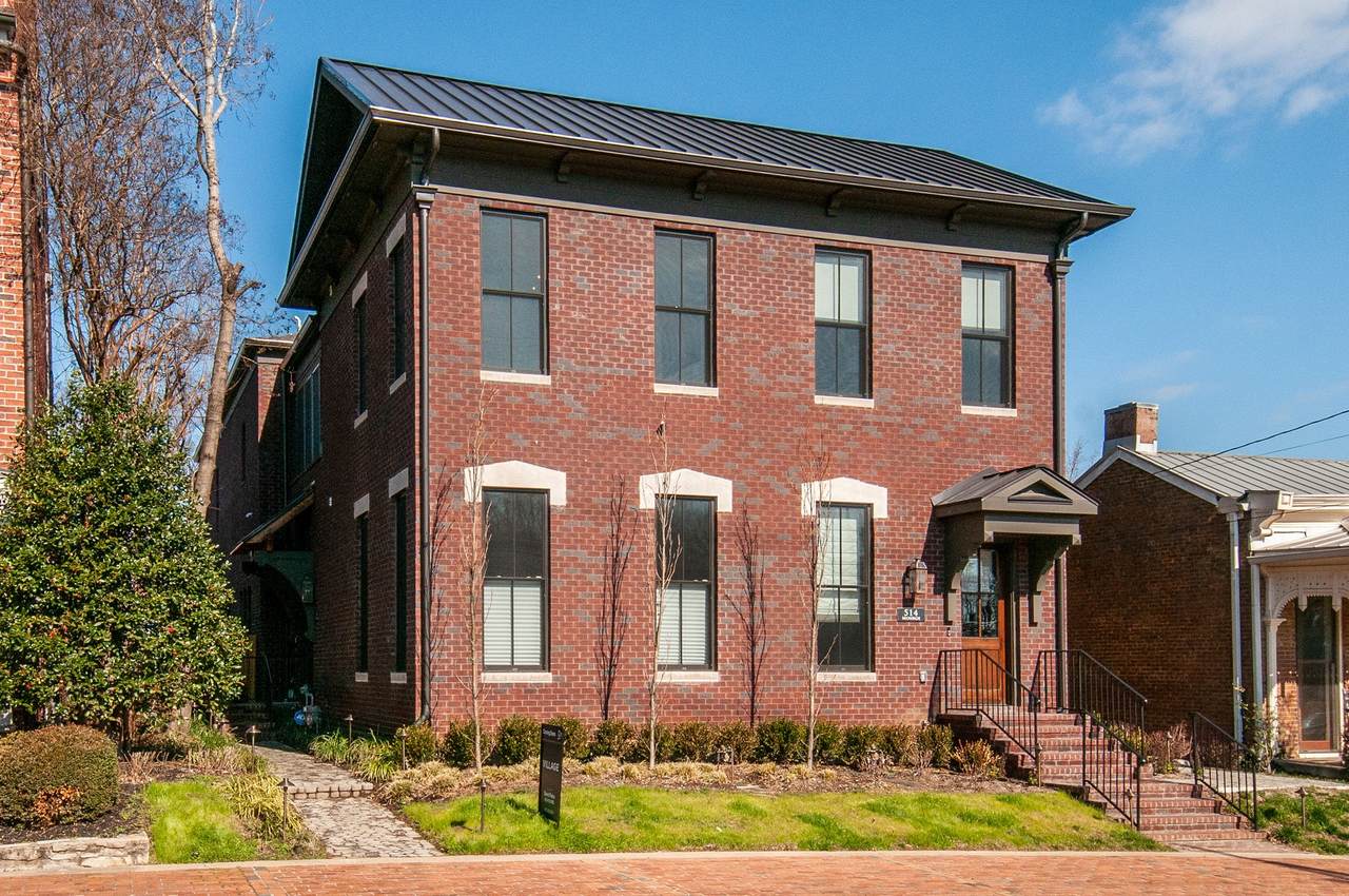 516 Monroe St - Photo 1