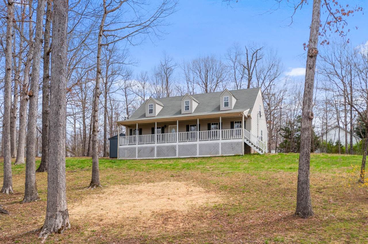 1004 Edwin Rd - Photo 1