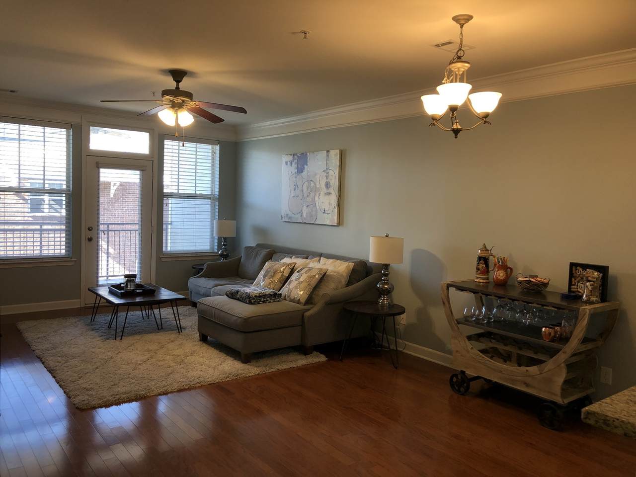 2310 Elliott Ave - Photo 1