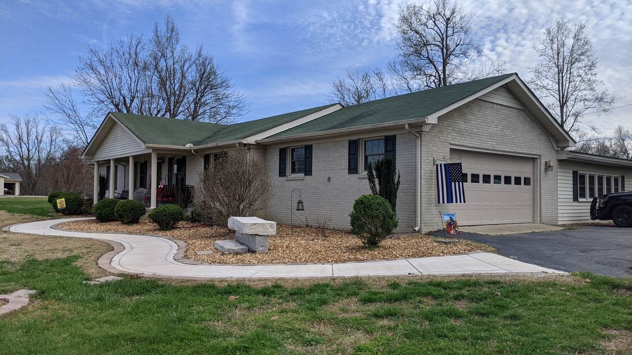 61 Orchard Hill Rd - Photo 1