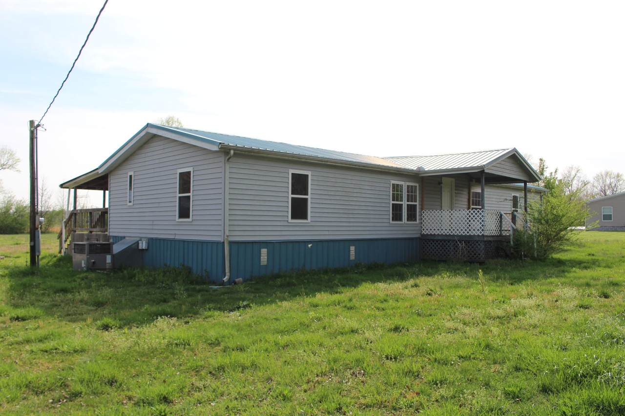 682 Wimbley Rd - Photo 1