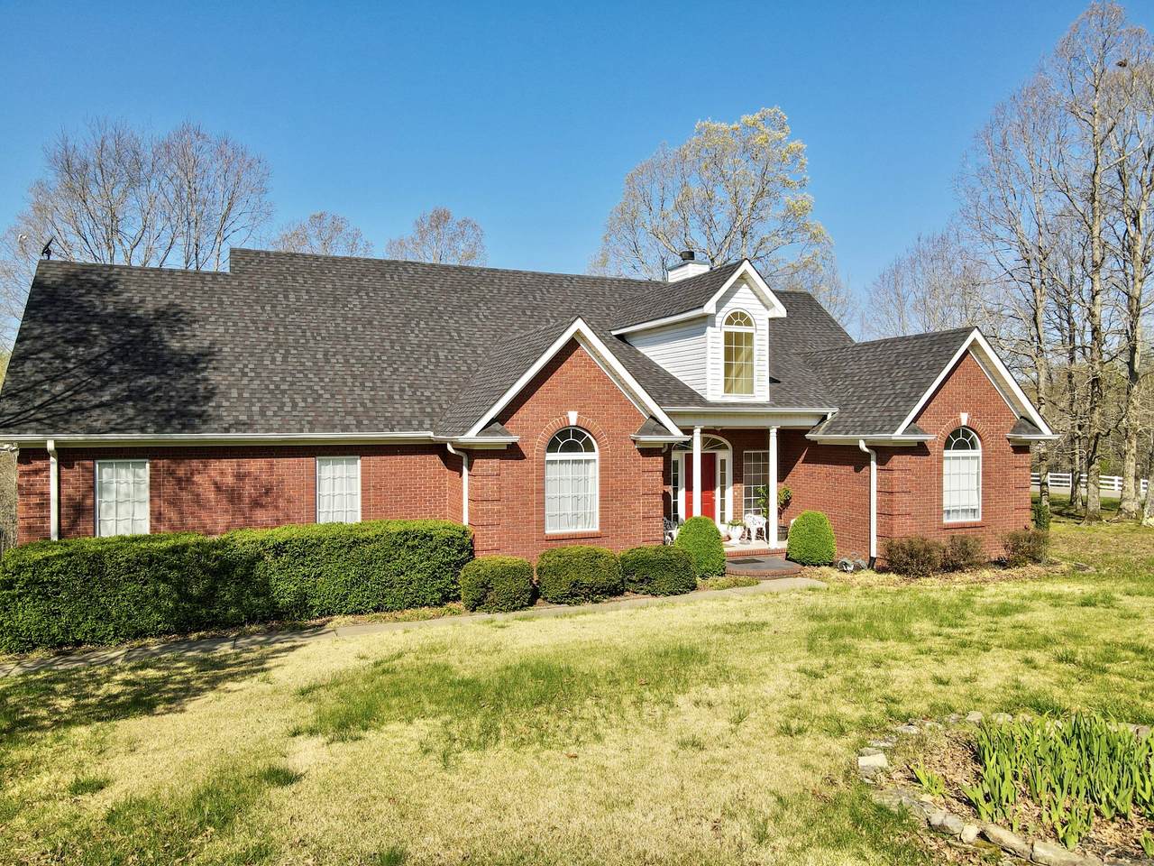 104 Timberwood Ln - Photo 1