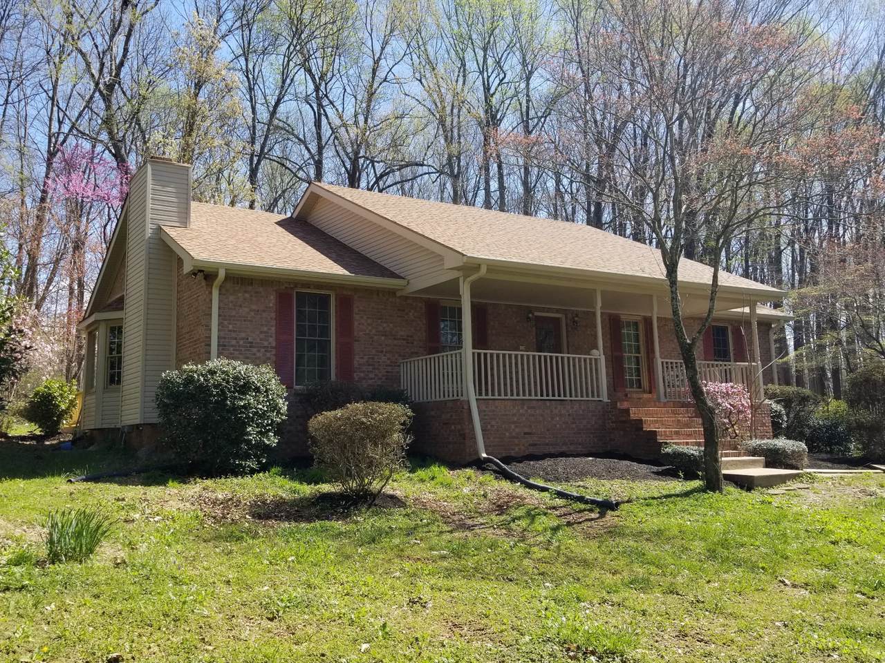 941 Ridgewood Dr - Photo 1