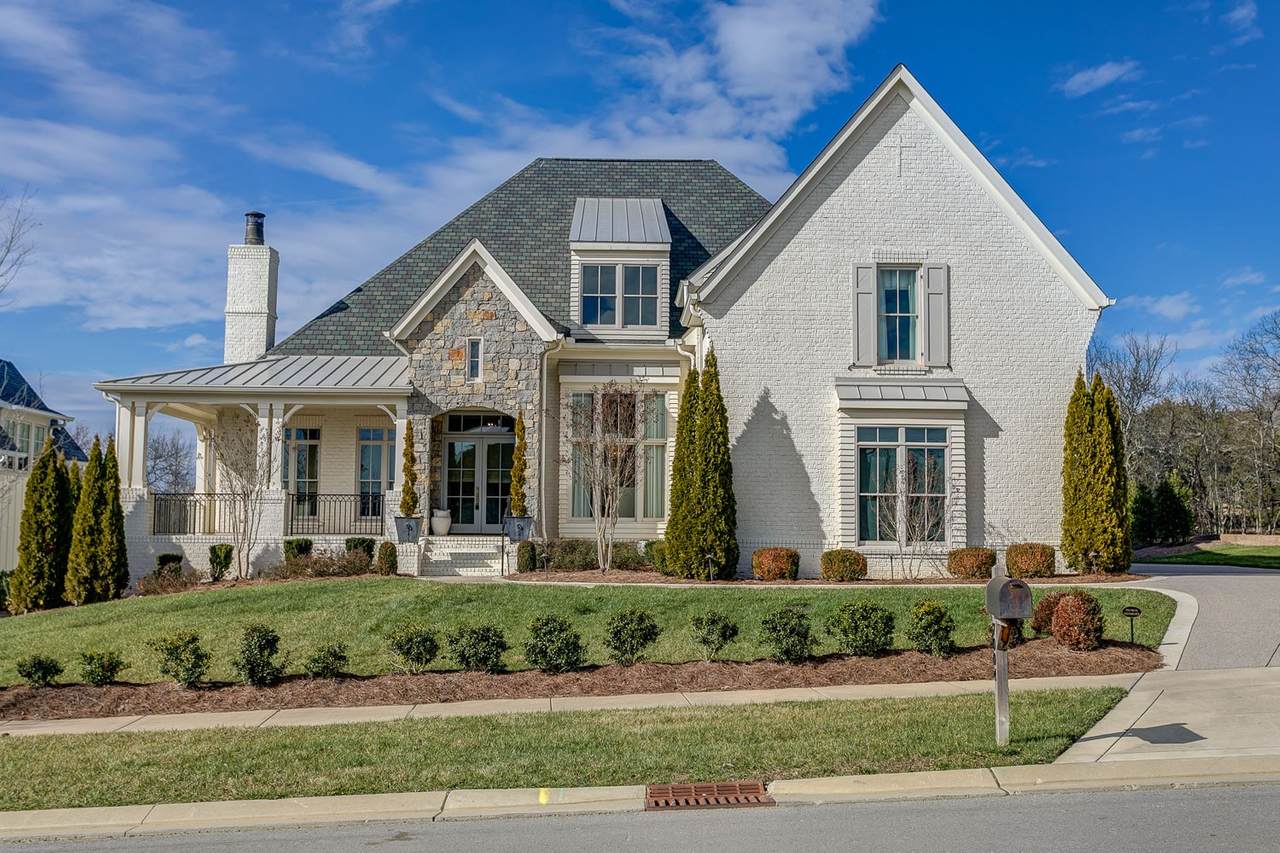 7004 Lanceleaf Dr - Photo 1