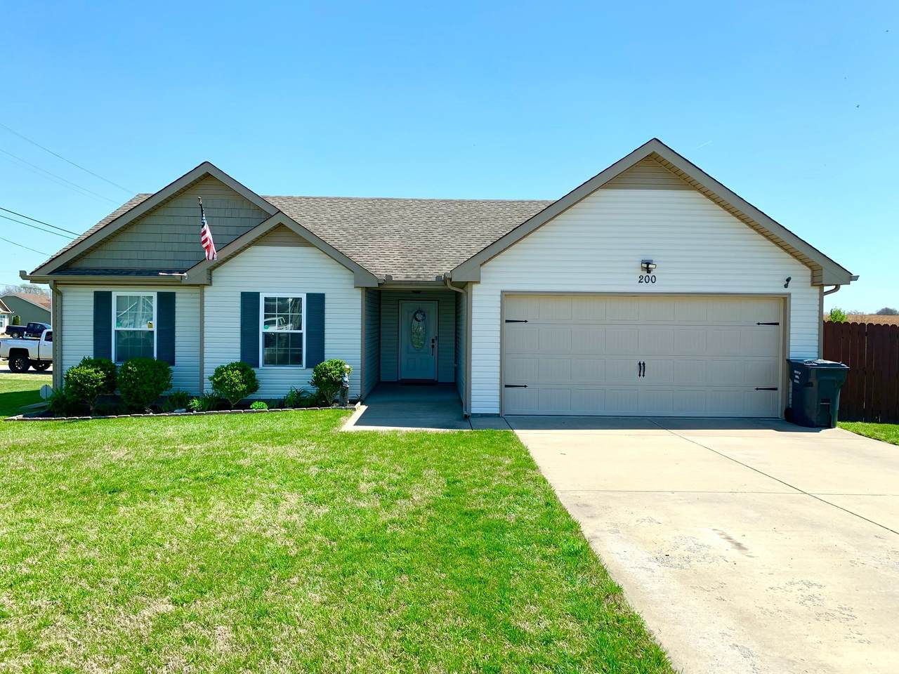 200 Buckshot Dr - Photo 1