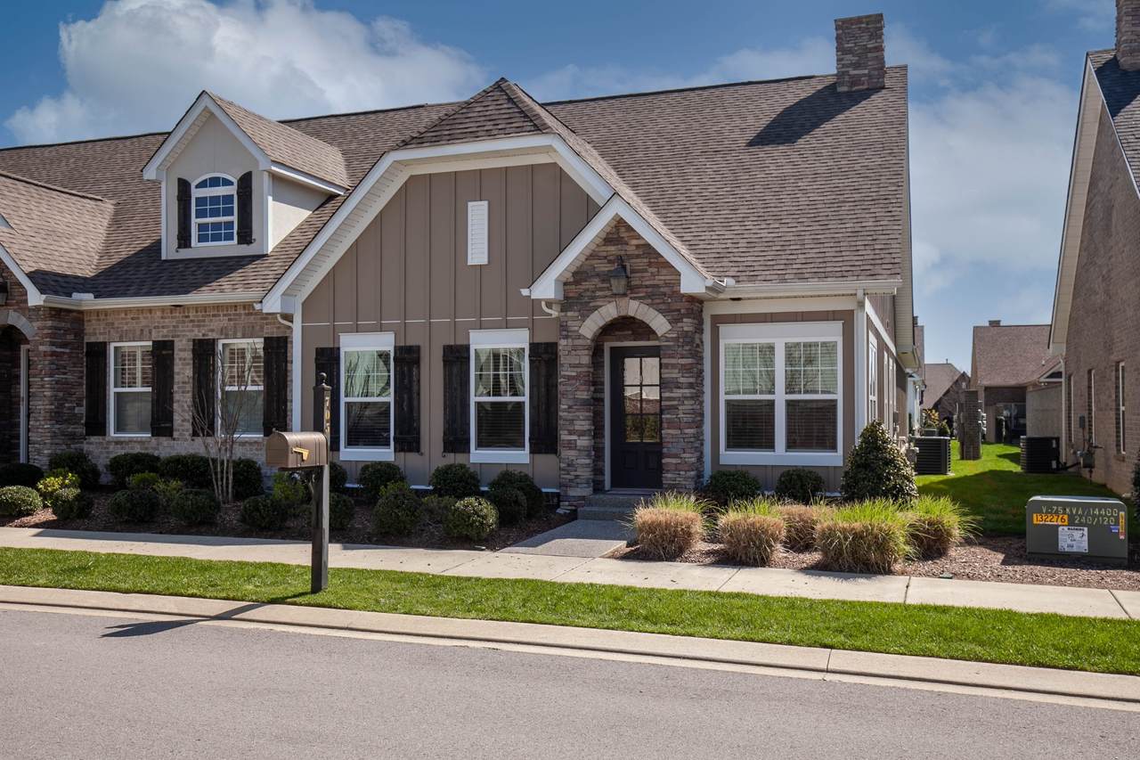 705 Fern Hollow Rd - Photo 1