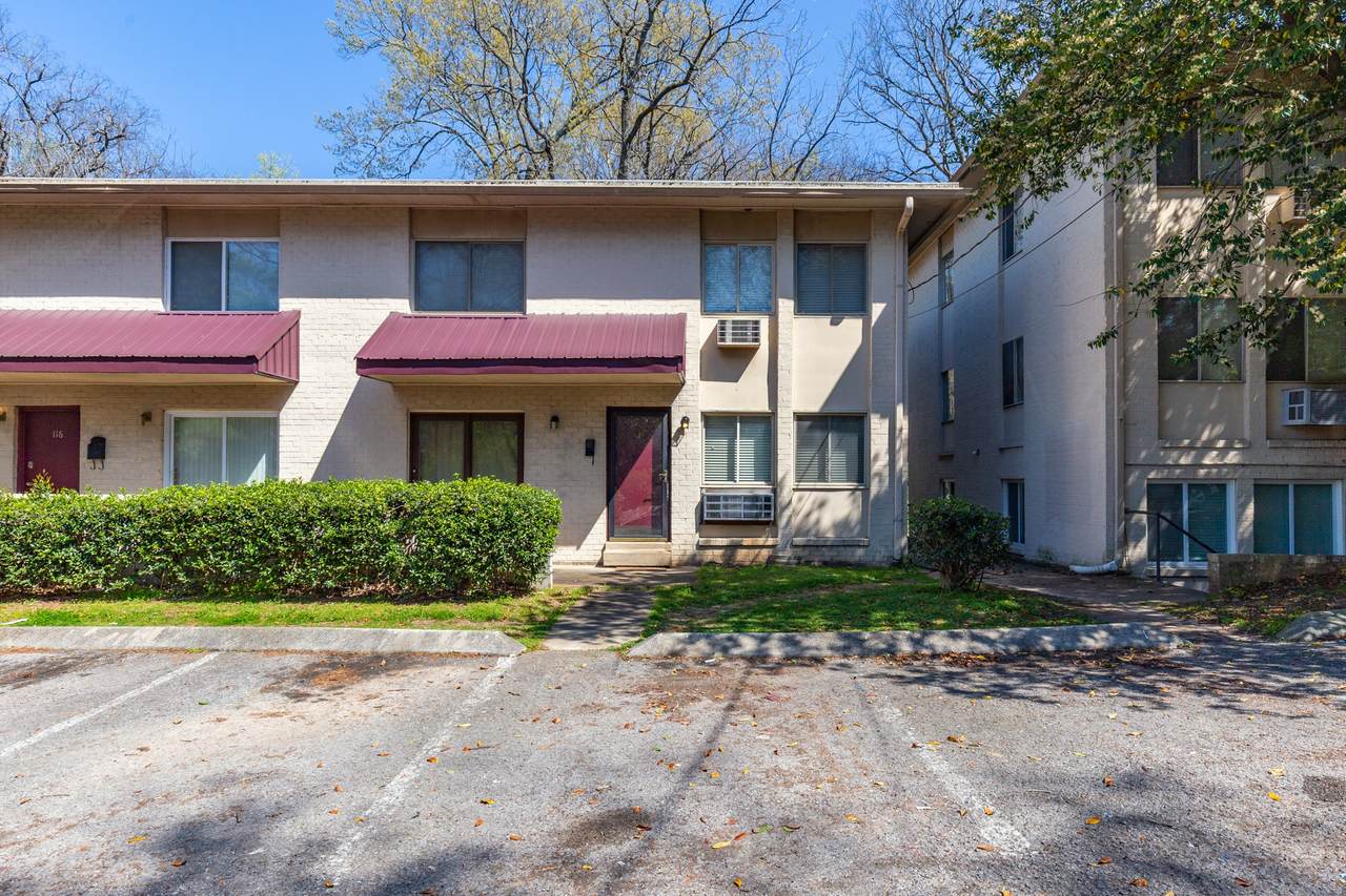 550 Harding Pl - Photo 1