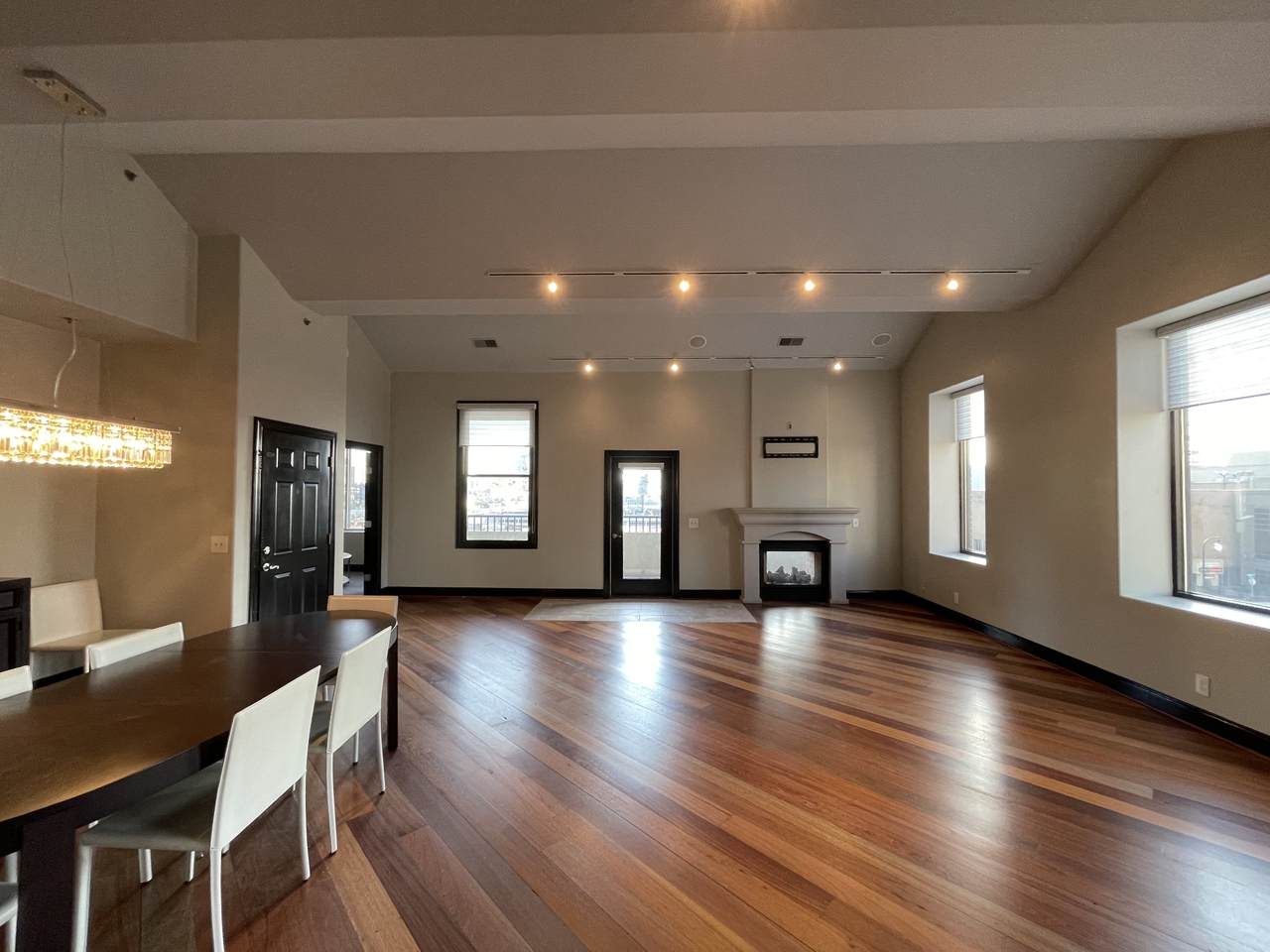 180 9th Ave - Photo 1