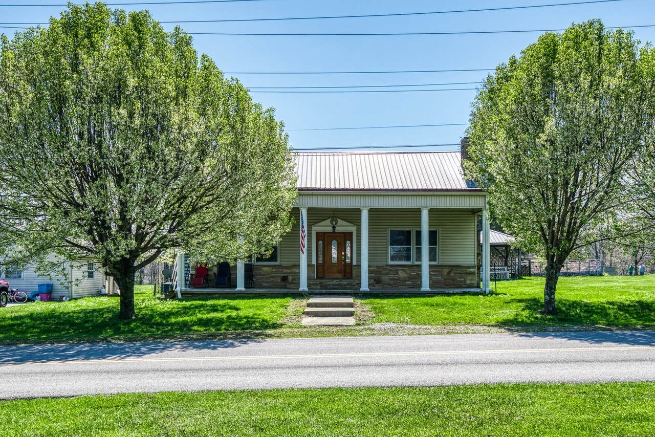 355 Mayland Loop - Photo 1
