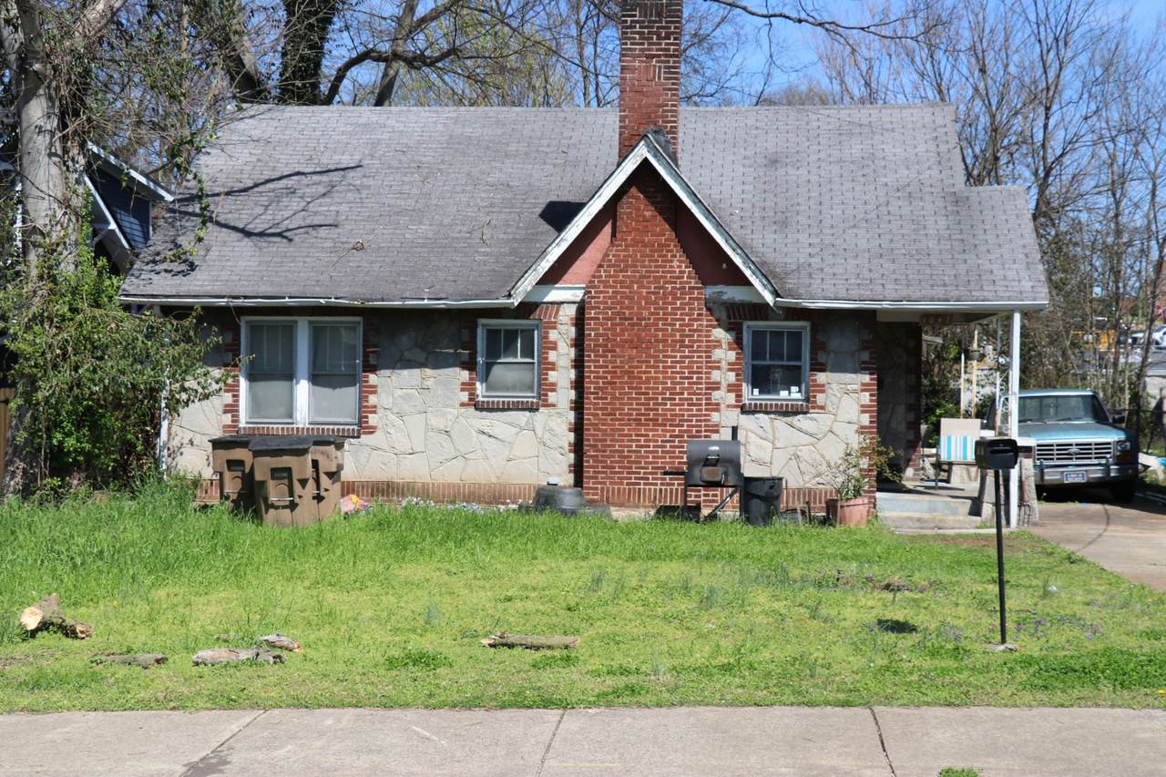1047 Sharpe Ave - Photo 1