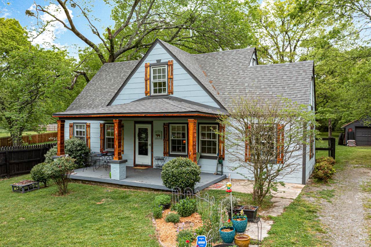 1156 Pierce Rd - Photo 1