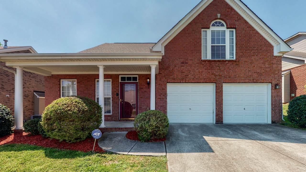 2505 Jordan Ridge Dr - Photo 1