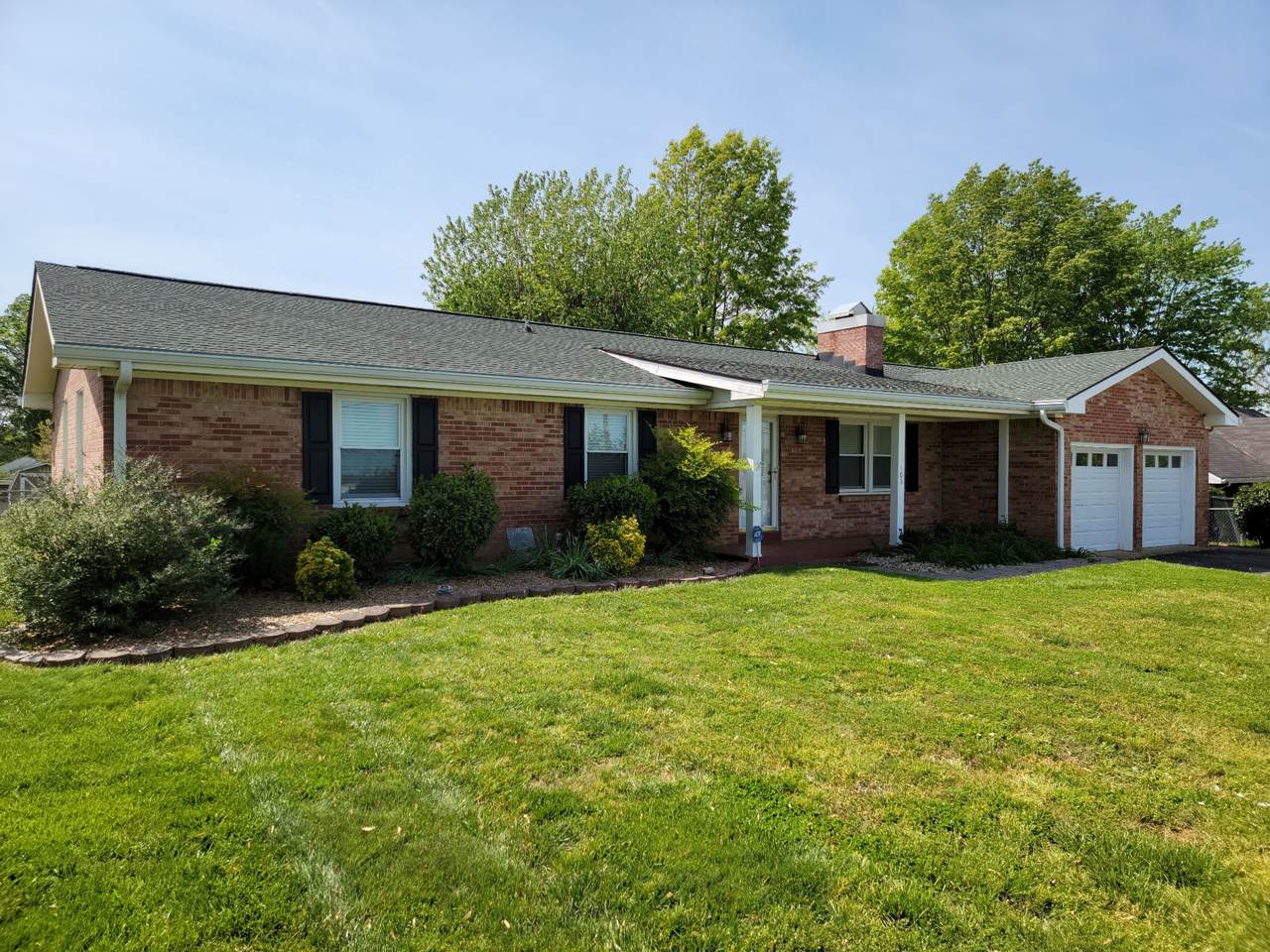 103 Blackpatch Dr - Photo 1