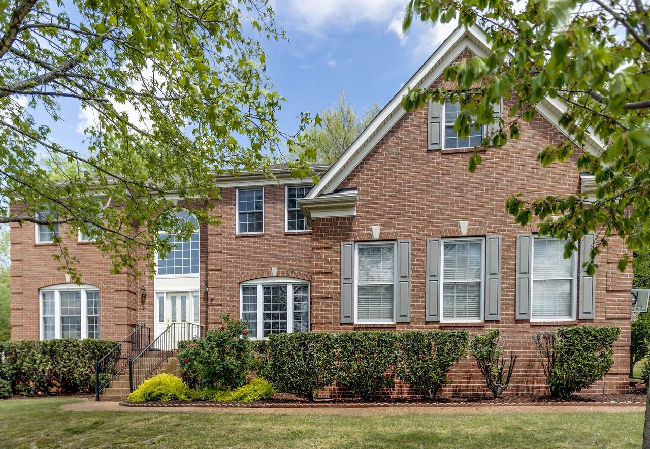 609 Ploughmans Bend Drive - Photo 1