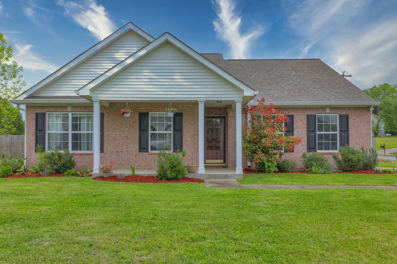2114 Ponty Pool Dr - Photo 1