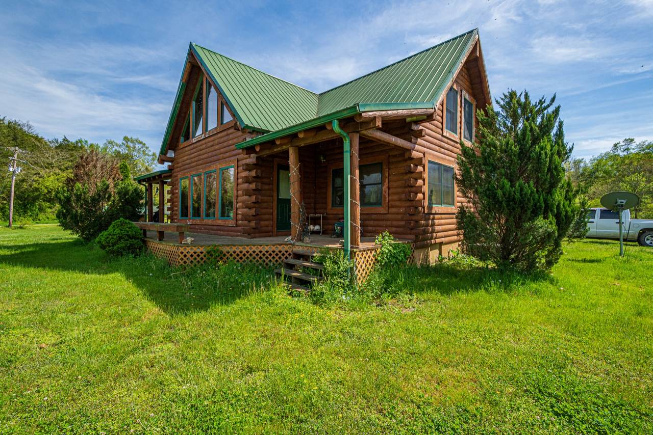 3000 Bledsoe Rd - Photo 1