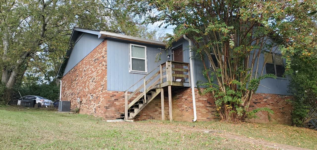 3324 Niagara Dr - Photo 1