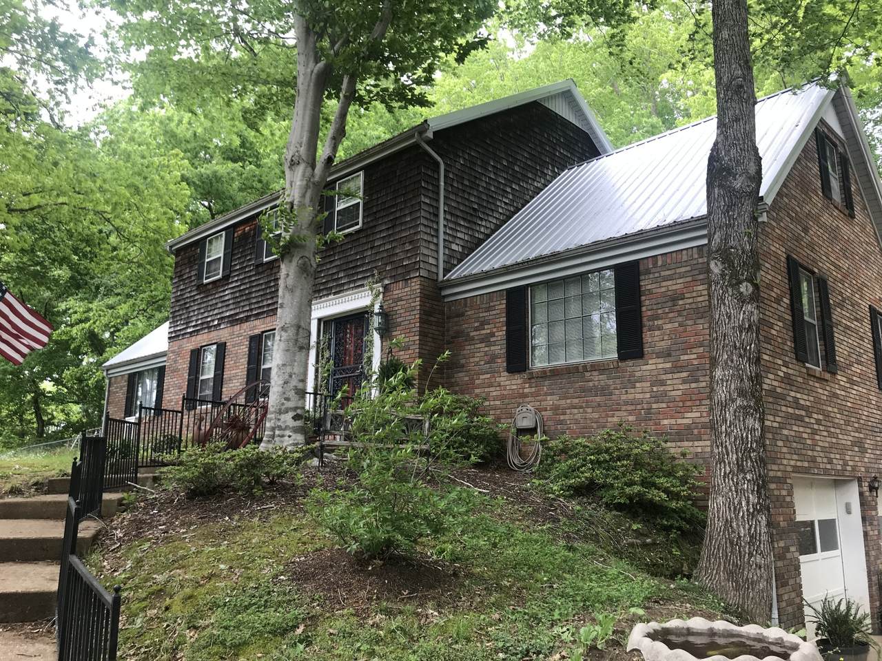 2170 Indian Creek Rd - Photo 1