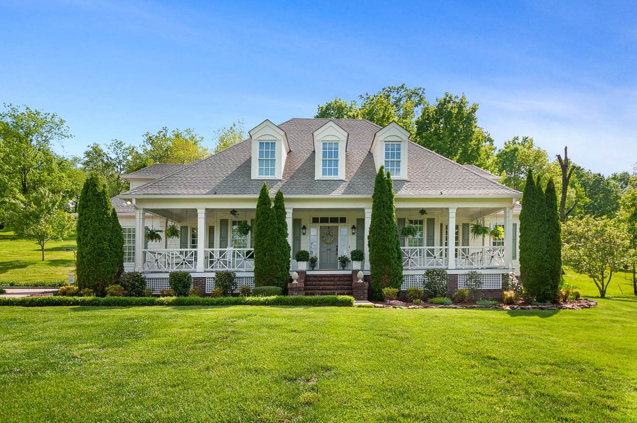 1420 Lewisburg Pike - Photo 1