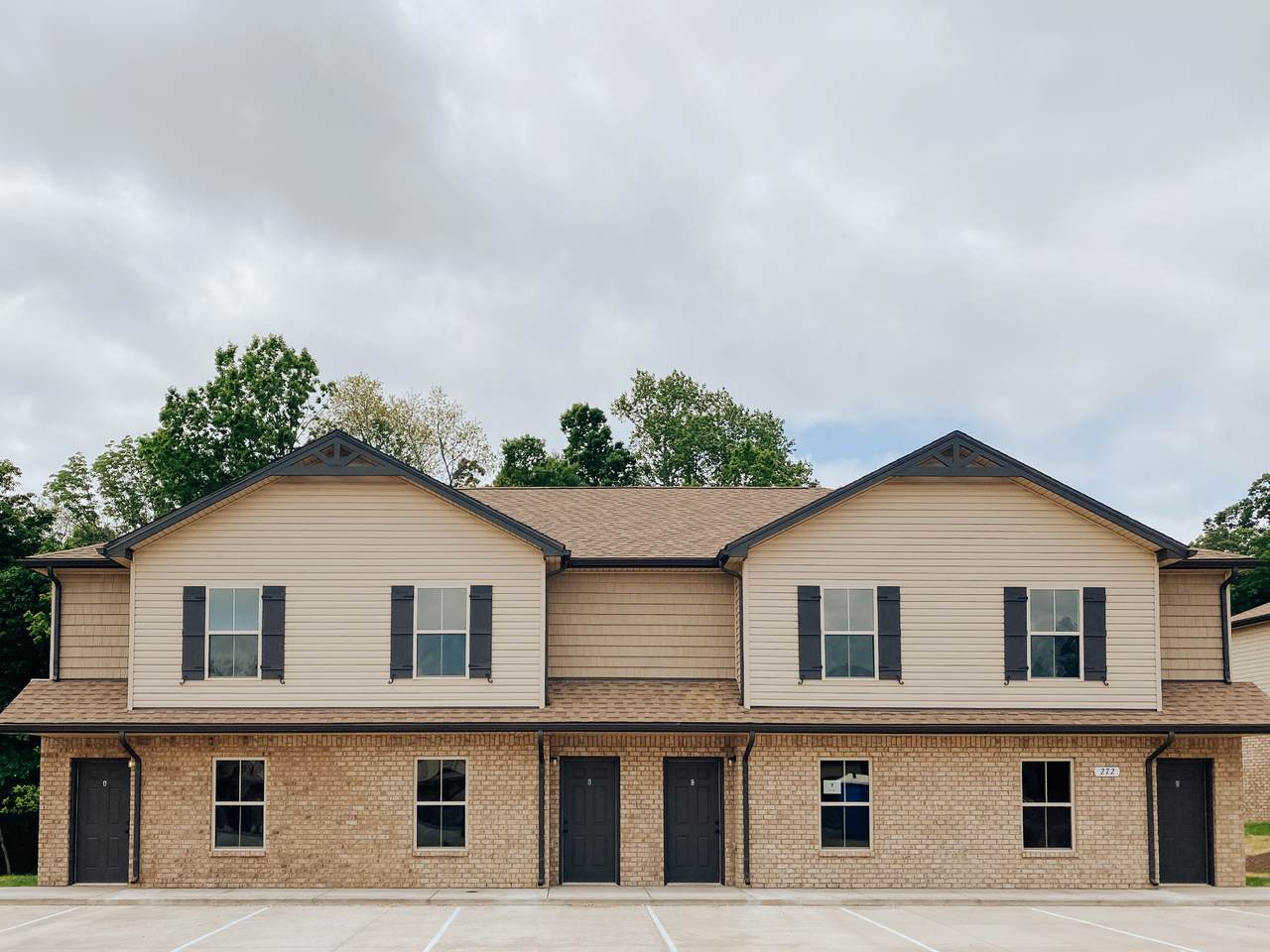 272 Smithson Lane - Photo 1