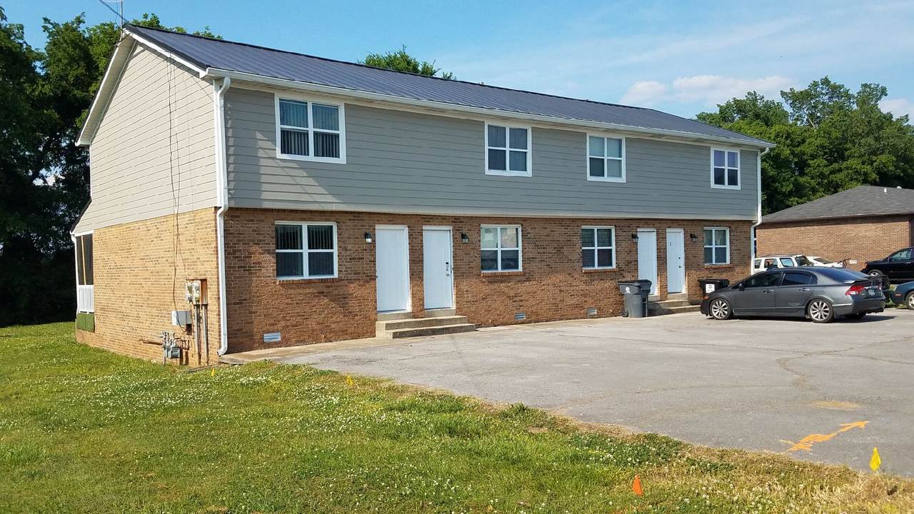 325 Lake Farm Rd - Photo 1