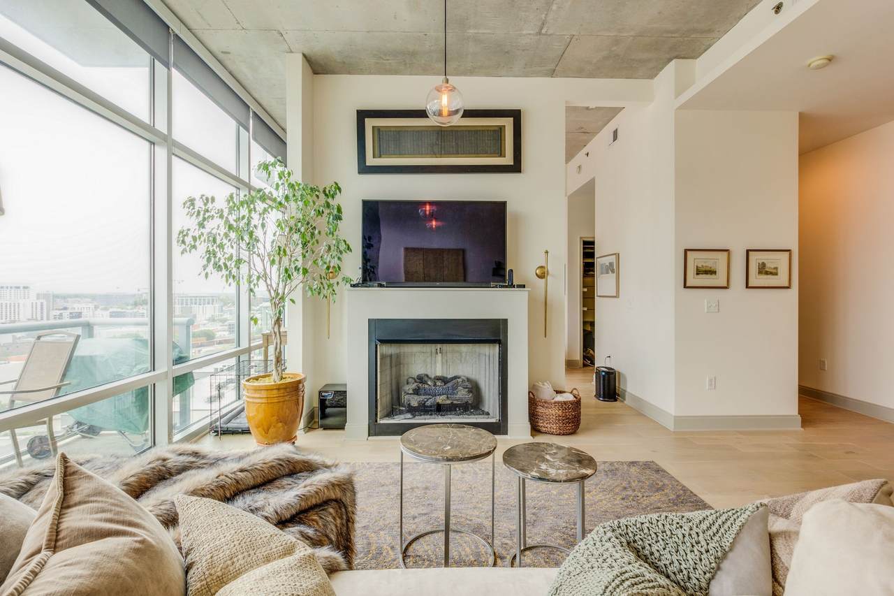 700 12th Ave - Photo 1