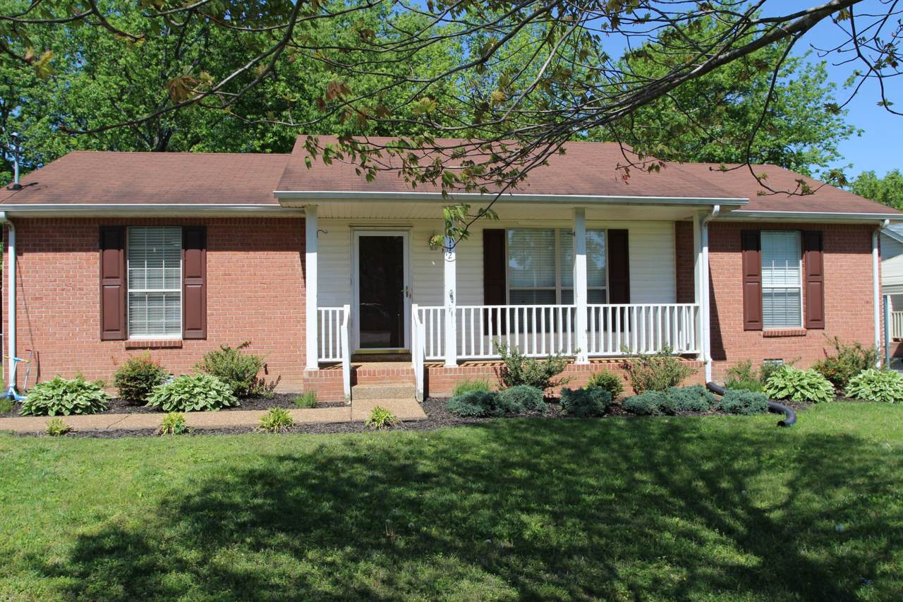 112 Sycamore Dr - Photo 1