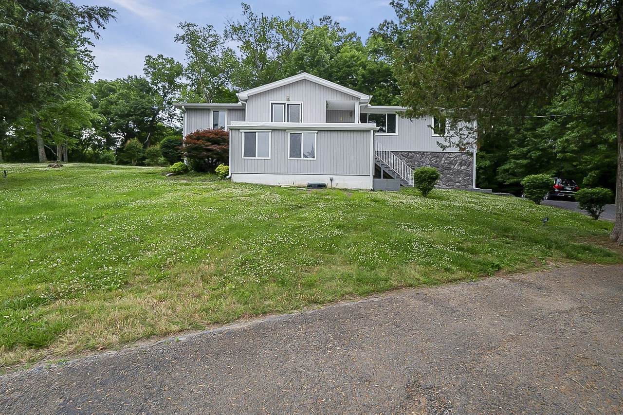 127 Mallard Dr - Photo 1
