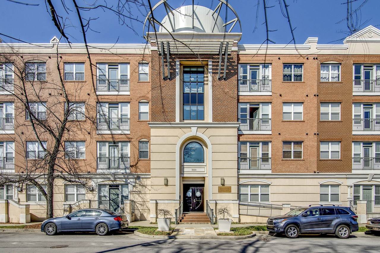 3000 Vanderbilt Pl - Photo 1