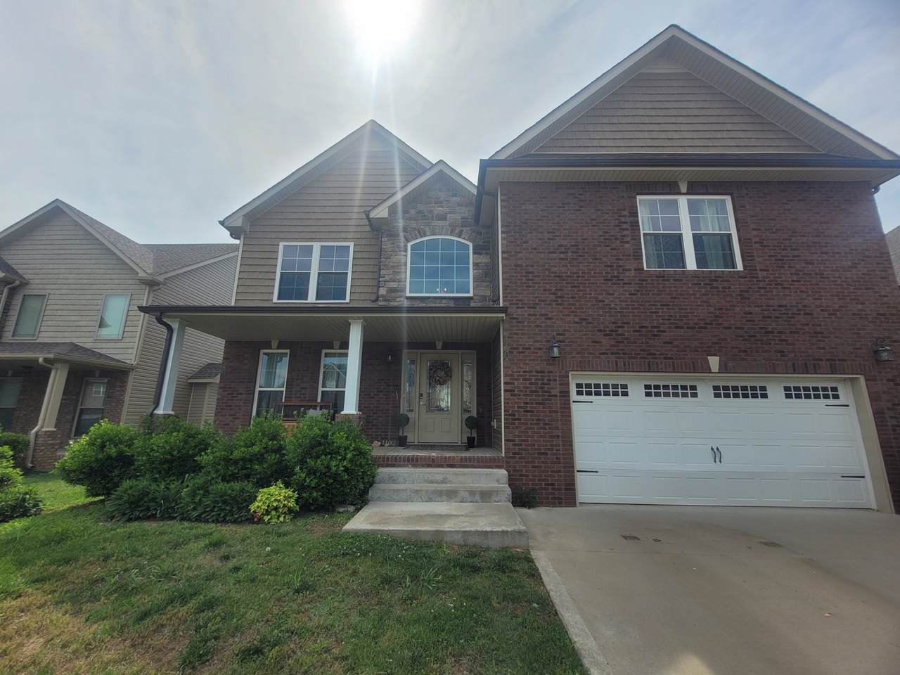 1102 Hilliard - Photo 1