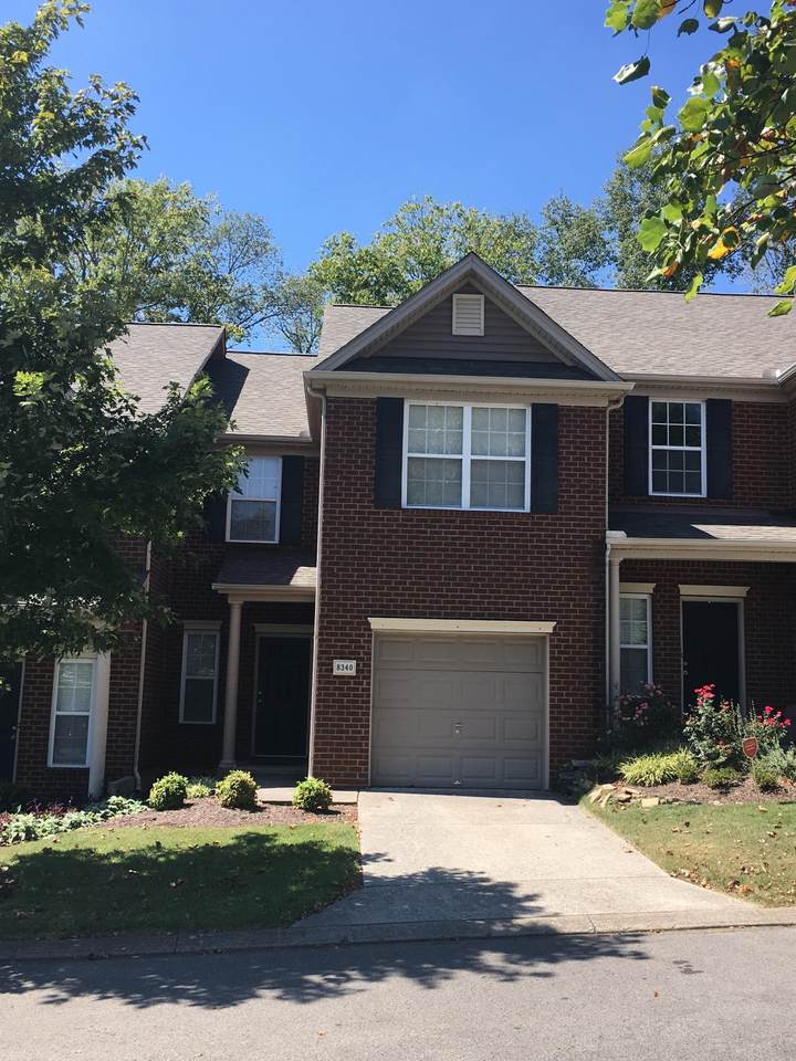 8340 Oak Knoll Dr - Photo 1