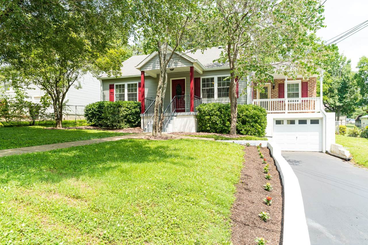 1709 Owen Ave - Photo 1