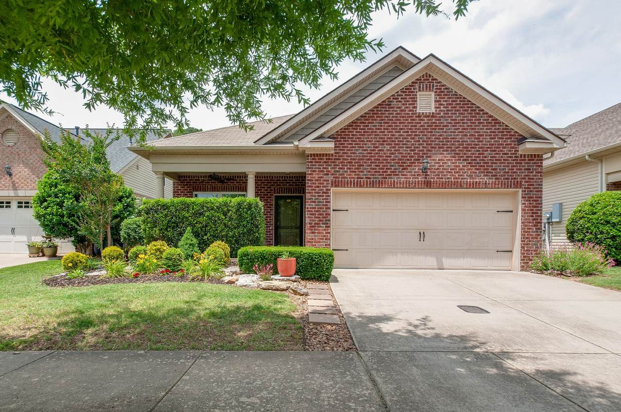 1601 Harpeth Run Dr - Photo 1
